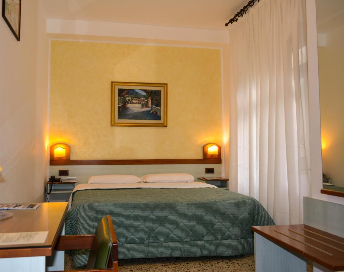 Hotel Condor Таормина Экстерьер фото