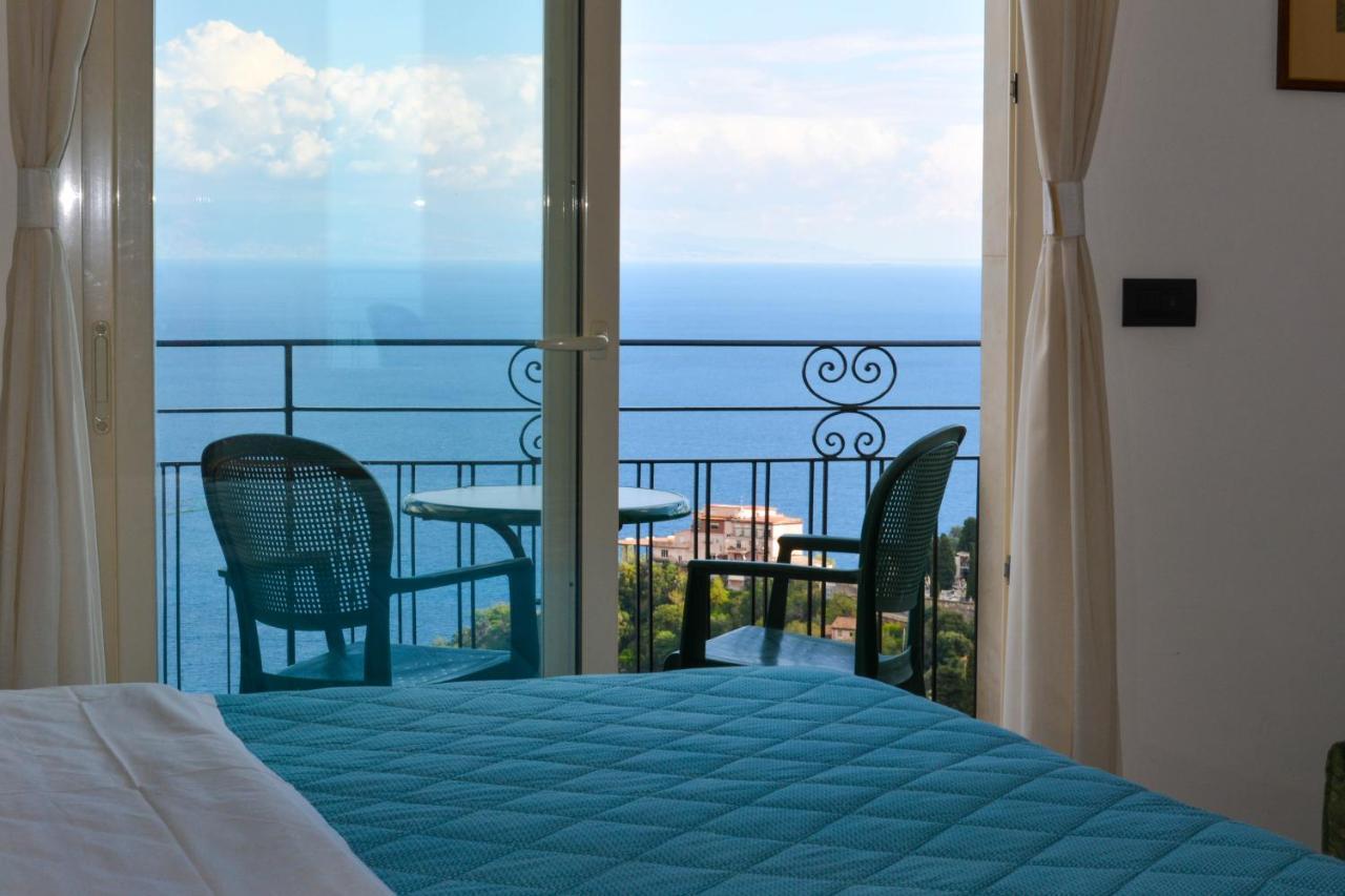 Hotel Condor Таормина Экстерьер фото