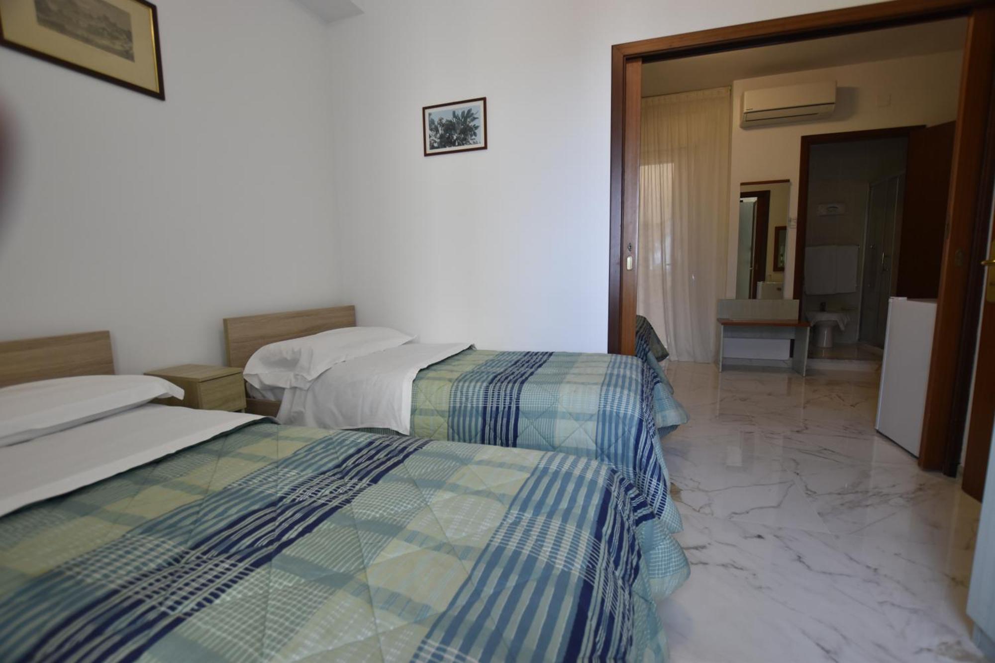Hotel Condor Таормина Экстерьер фото